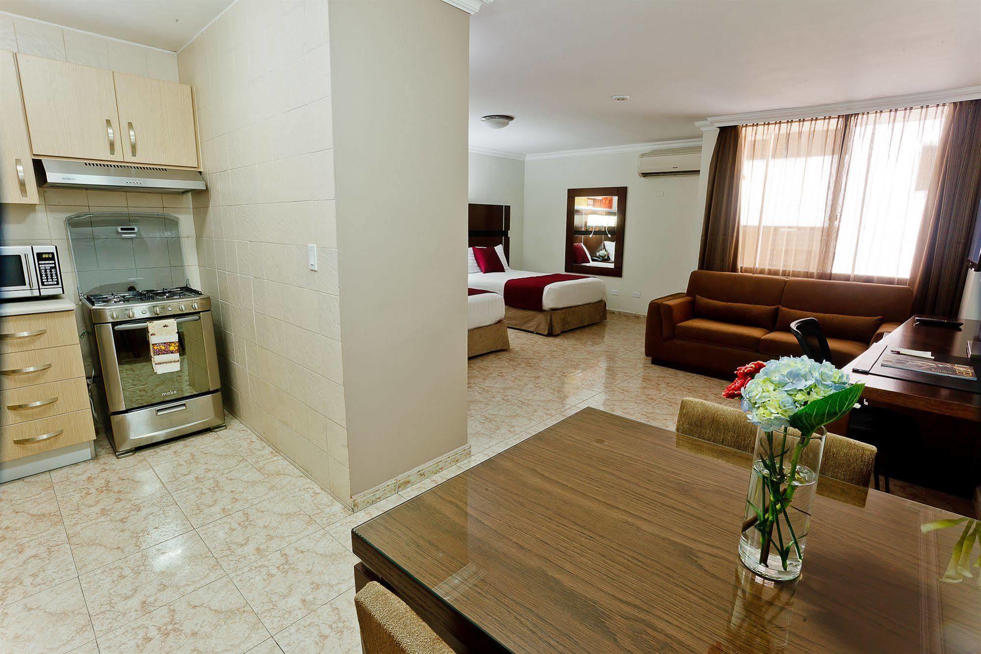 Hotel Coral Suites Panama City Ngoại thất bức ảnh